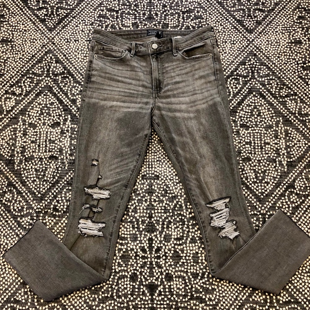 Abercrombie and Fitch Harper low rise skinny jean